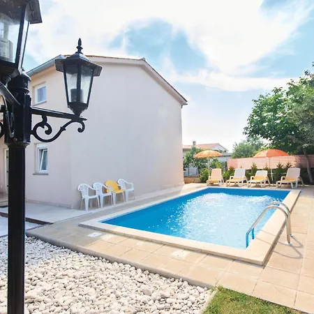 Prázdninový dům Cozy In With Kitchen