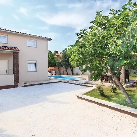 Prázdninový dům Cozy In With Kitchen *