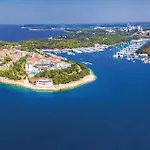 Feriehus Beautiful In Pula