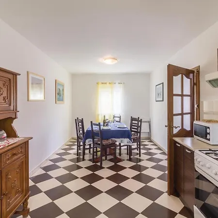 Cozy In With Kitchen Holiday home *